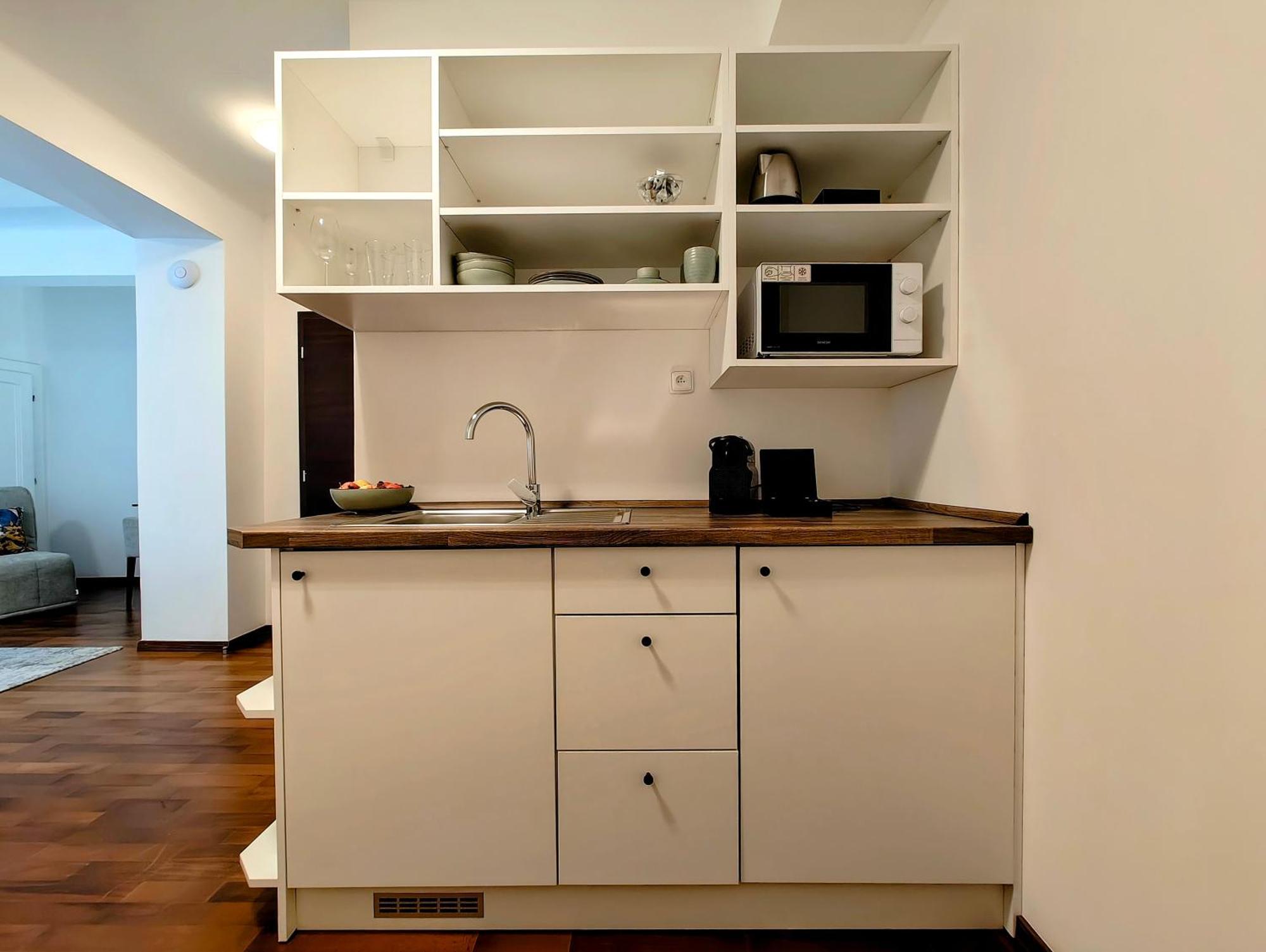 Old Town Residence By Little King — Photos 3